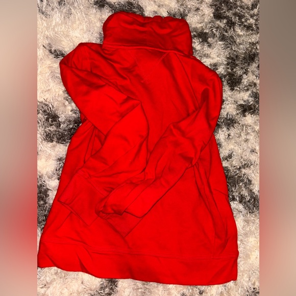 Tommy Hilfiger Sport hoodie in a womens small. - Picture 2 of 2